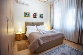 Tirana Center Apartment - Zogu I Boulevard
